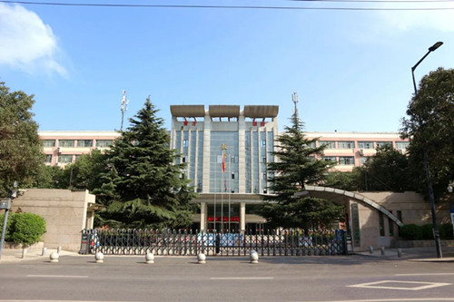 西安培英育才职业高中有限公司